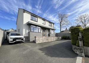 Photo 1- click for photo gallery